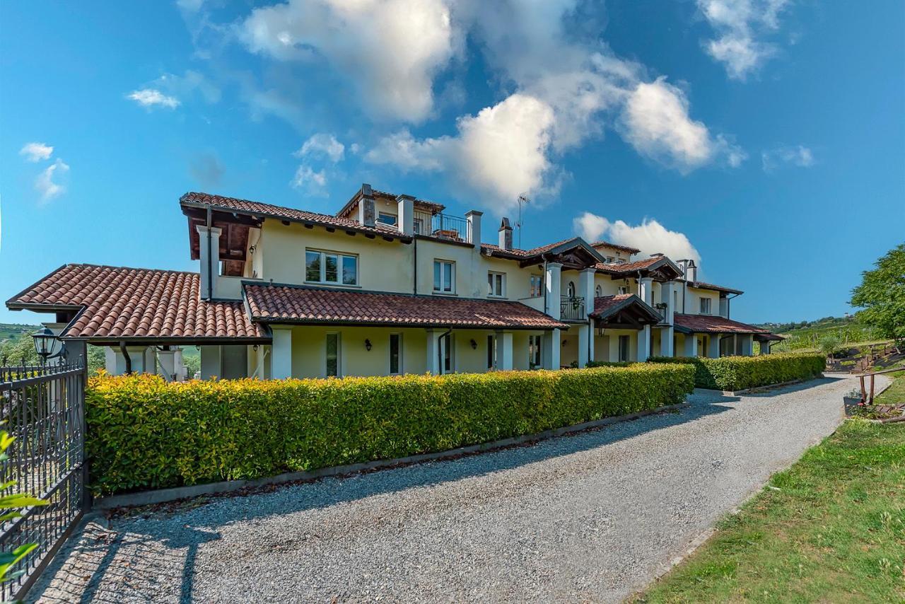 Il Sassoscritto Bed & Breakfast Montecalvo Versiggia