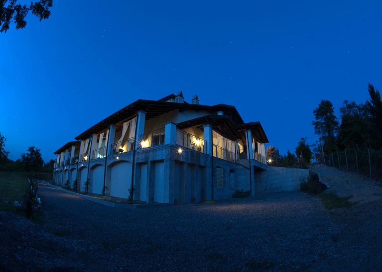 Il Sassoscritto 4* Montecalvo Versiggia
