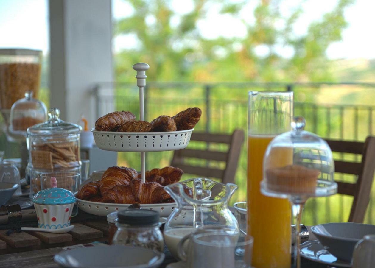Il Sassoscritto Bed & Breakfast Montecalvo Versiggia